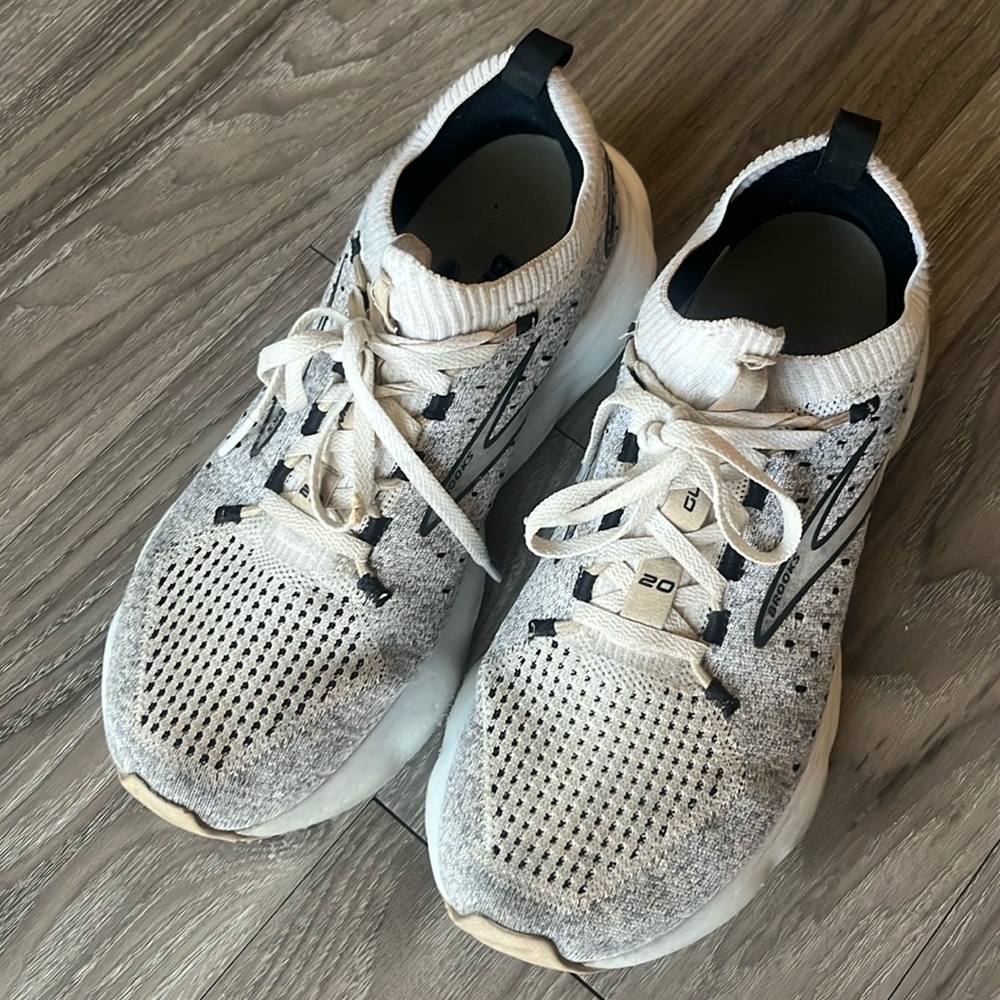 Brook’s Glycerin Running shoes